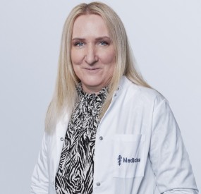 Prof. dr hab. n. med. Anna Sowa-Staszczak odebrała nominację profesorską